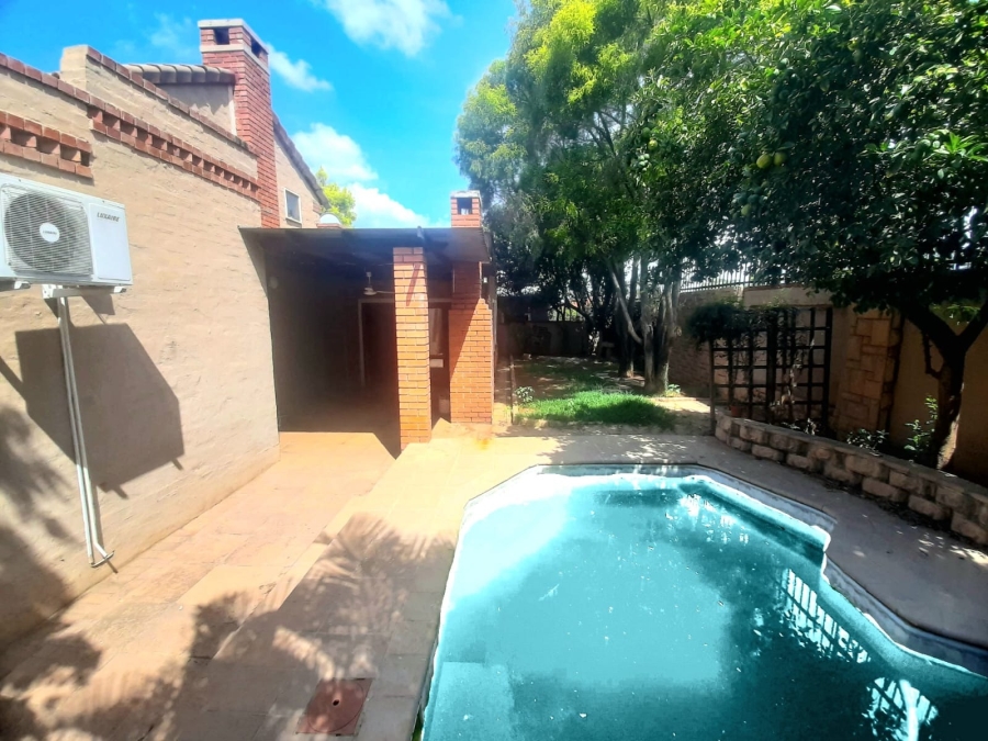 3 Bedroom Property for Sale in Waterval East North West